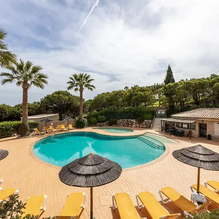 Townhouse Da Amarela * Budens